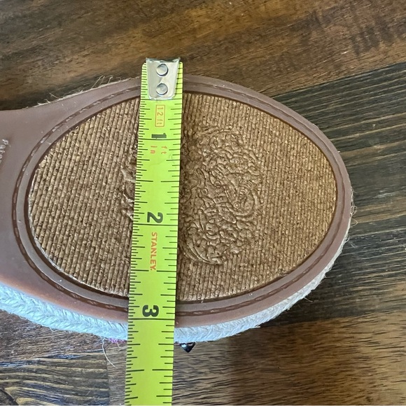 Vince Camuto Adalina Metal Rivets Glitter Wedges Size 3M - Picture 9 of 9